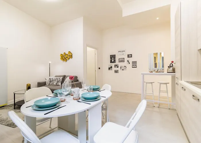 Borghi Station House דירה *