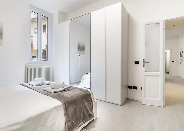 Borghi Station House